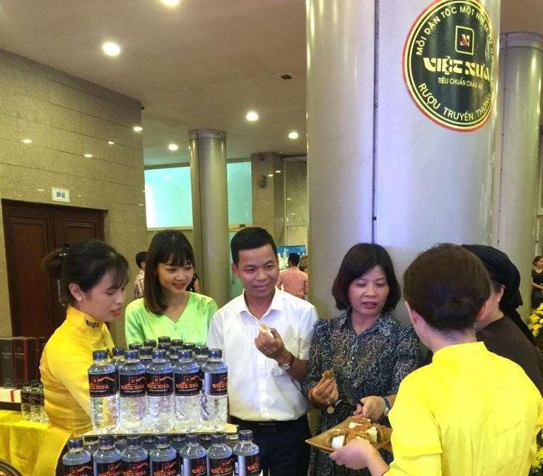 Việt Xưa tham dự chương trình “Ơn nghĩa sinh thành”